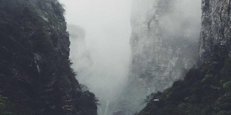 叙事的力量：在社区论坛与哲学讨论中，如何用故事让复杂观点深入人心